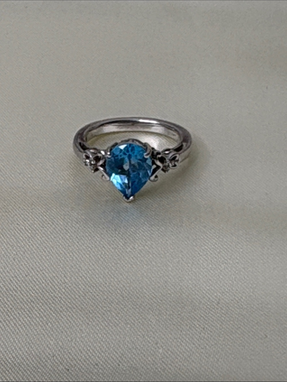 Blue Teardrop-Cut Silver Ring - Elegant Women's Jewelry. Sterling Silver. Size 7